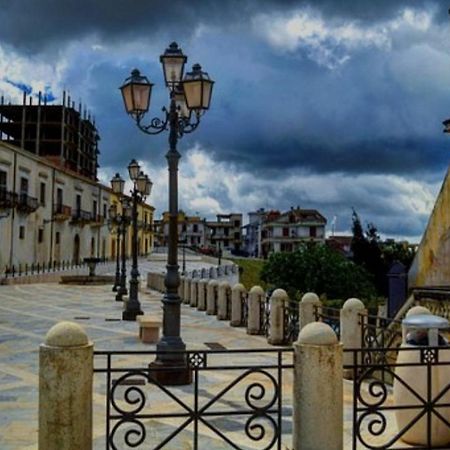 Апартаменти La Casa Di Enza Santa Margherita di Belice Екстер'єр фото